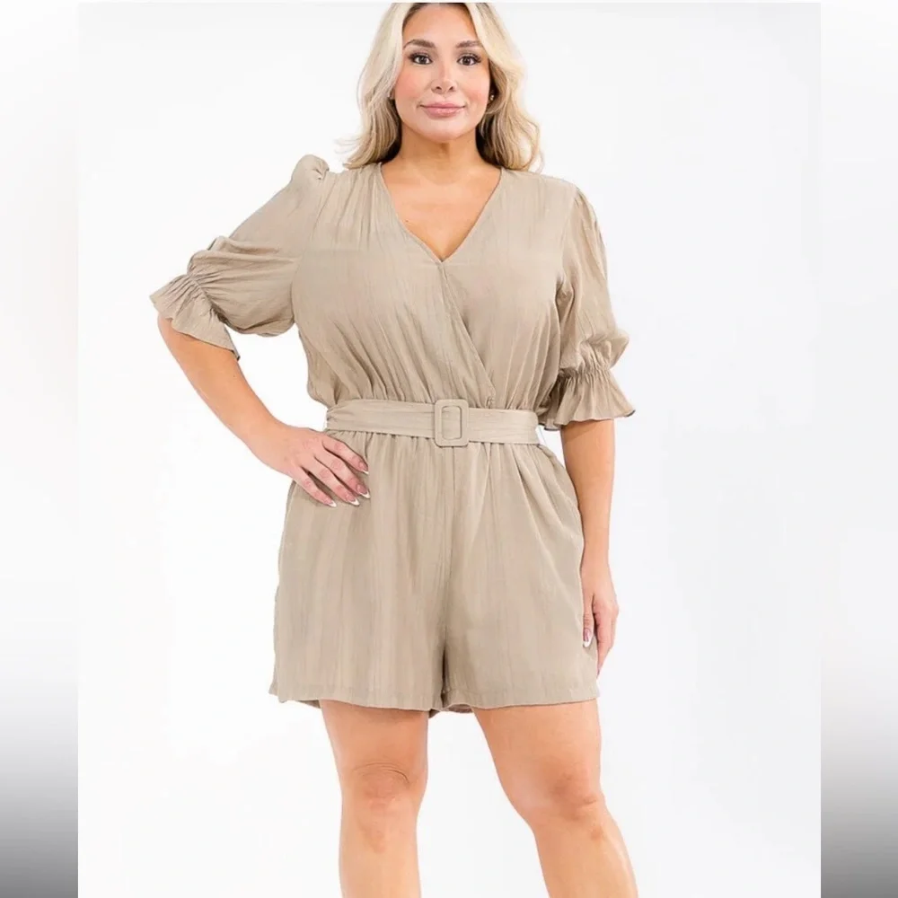 Plus Size Short Sleeve Romper - Picture 3 of 4